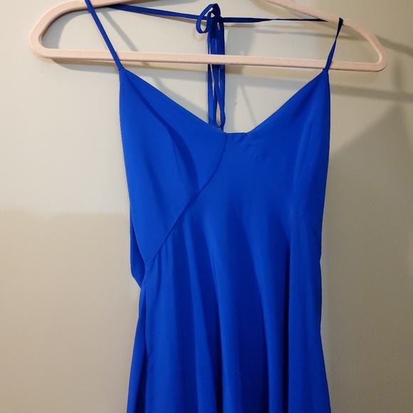 Backless dress - Picture 4 of 4